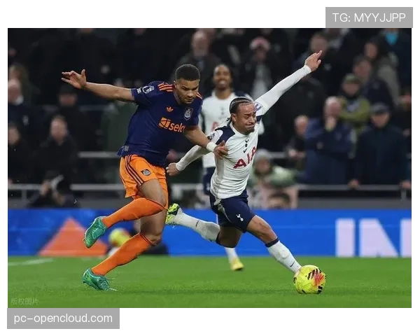 战报：切尔西2-2绝平热刺，杰克逊替补登场救主